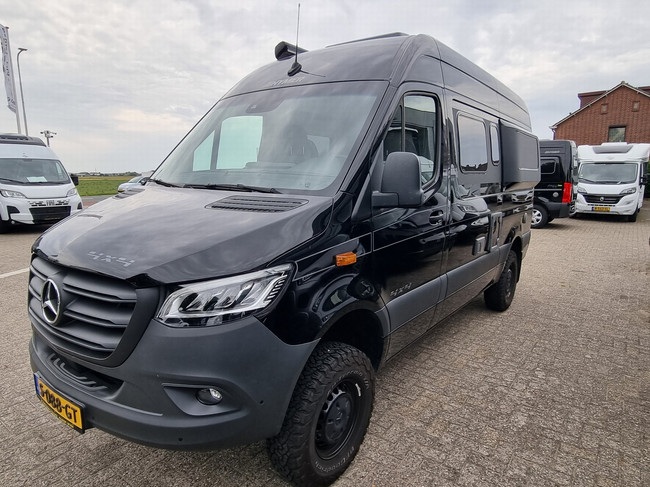 Hymer Grand Canyon S Mercedes 4WD foto: 4