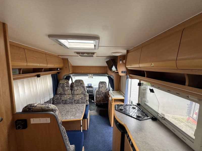 Dethleffs Globetrotter Cama francesa Aire acondicionado dinette foto: 6