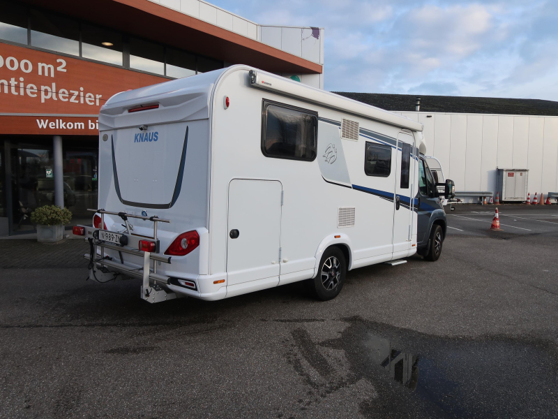 Knaus Sky TI 650 MEG AUTOMATIC 150 HP photo: 17