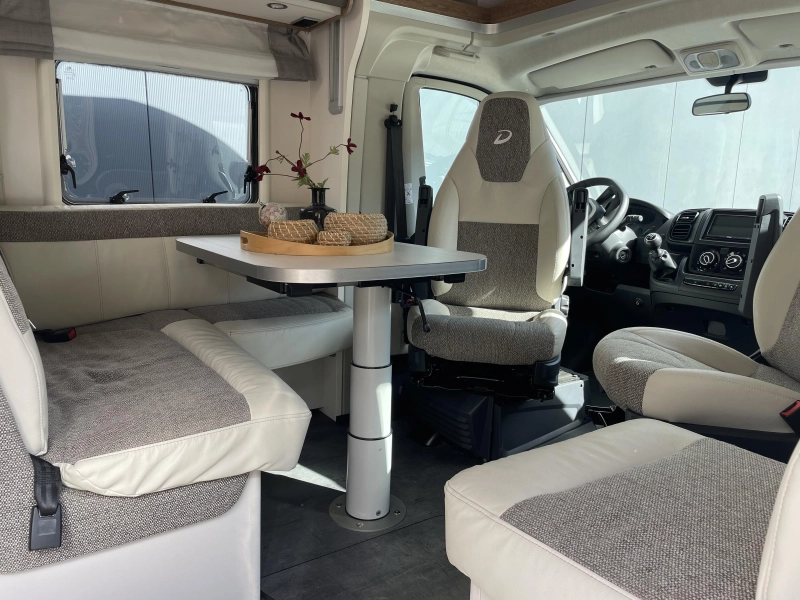 Dethleffs Trend T 7057 EB - Luxus-Wohnmobil Foto: 5