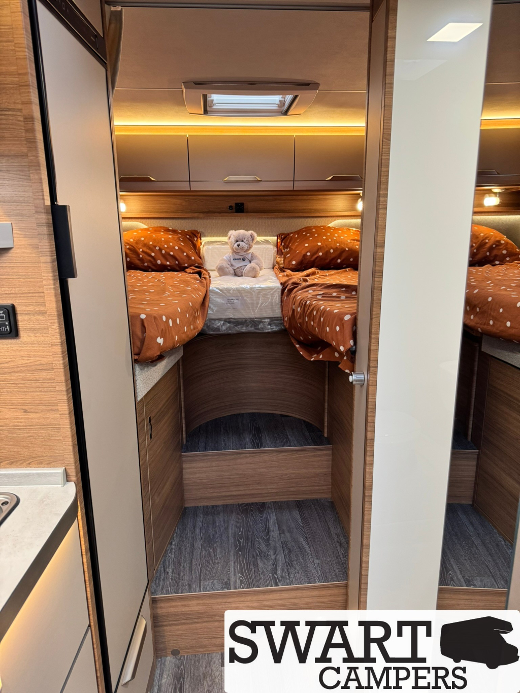 Knaus Van TI 650 MEG Vansation photo: 16