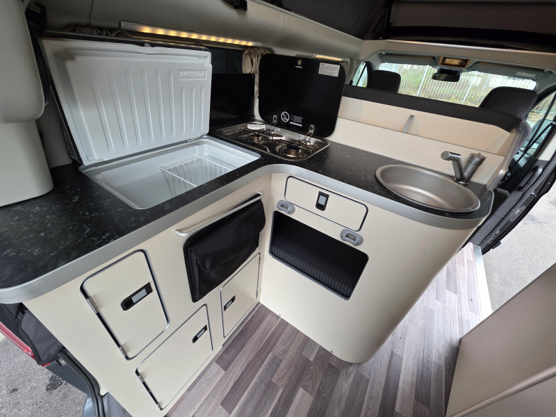 Westfalia Nugget 30 Jahren Edition Automaat - 170 PK  foto: 14