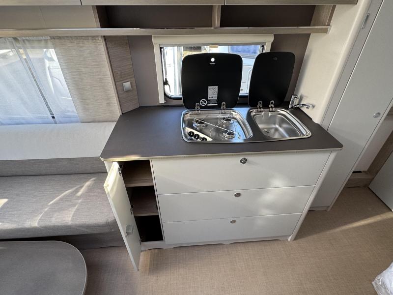 Bürstner Premio 455 TS  foto: 10