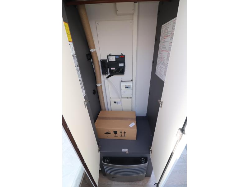 Hobby Excellent Edition 460 UFE MODEL 2026 - 1500 KG -606  foto: 16