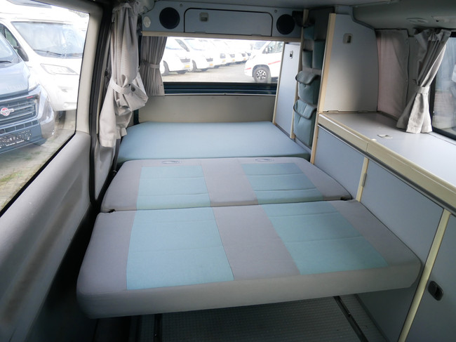 Volkswagen T4 California Westfalia, 4 Plazas, Techo elevable!!! foto: 13