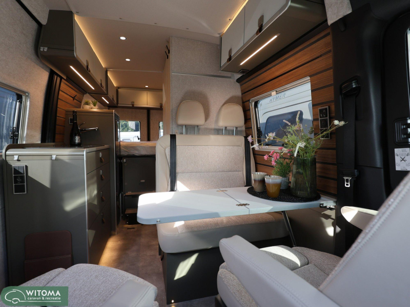 Hymer Grand Canyon S 600 4x4 NIEUW LEES TEKST !!  foto: 6