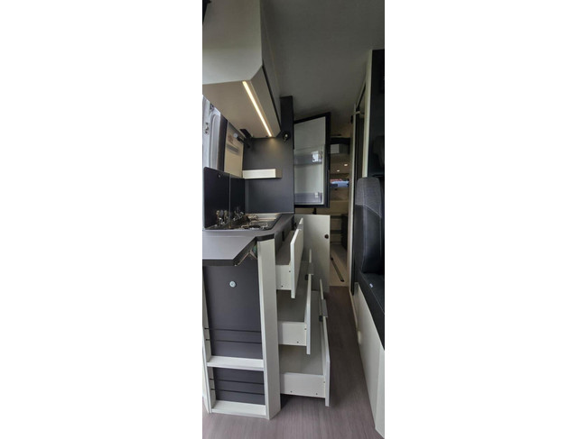 Adria Twin 640 SGX Sports photo : 15