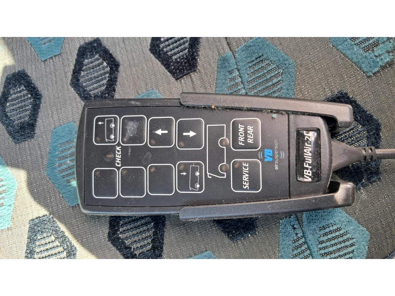 Mercedes-Benz Einzigartiger Spezial-Wohnwagen Foto: 16