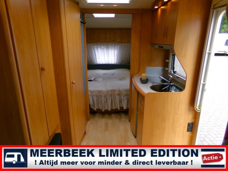Hobby Excellent 500 UFF +MOVER +TENT+QUEENSBED ! foto: 9