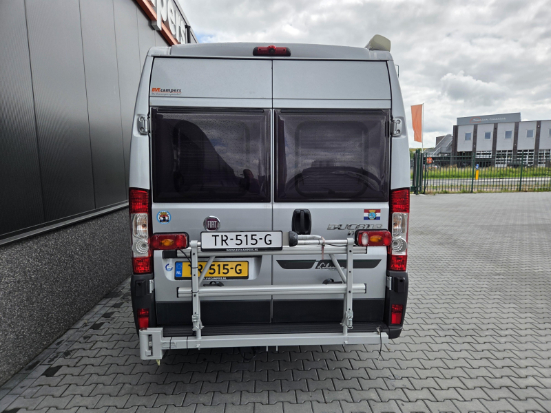 LMC Tourer 64 pössl Automaat Lengtebed  foto: 6