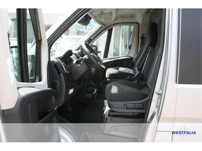 Westfalia Columbus 600D Hefdak 140pk Aut. ruime slaapplaatsen | snel beschikbaar foto: 8
