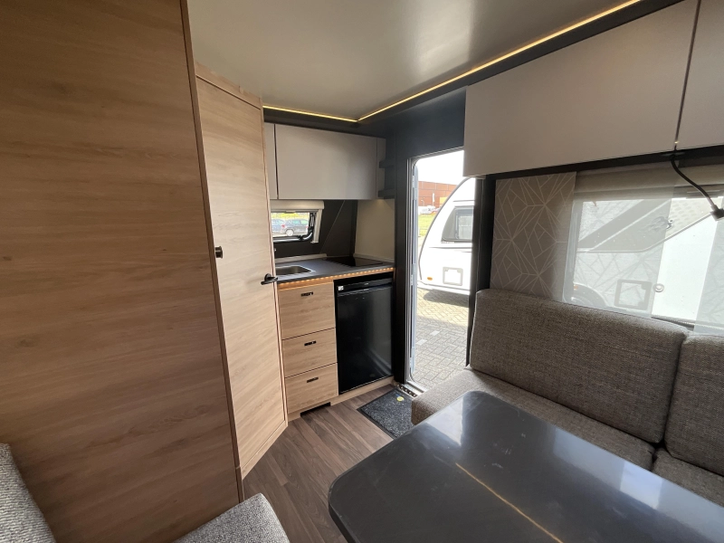 Knaus Yaseo 340 PX AIRCO-GRATIS MOVER  foto: 3
