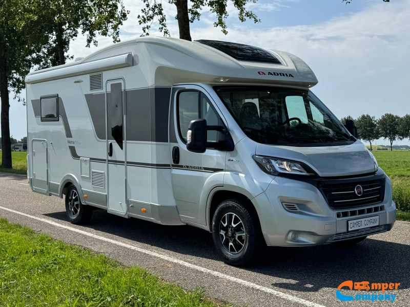 Adria Matrix 640 DC Queensbed / Face to face  foto: 3