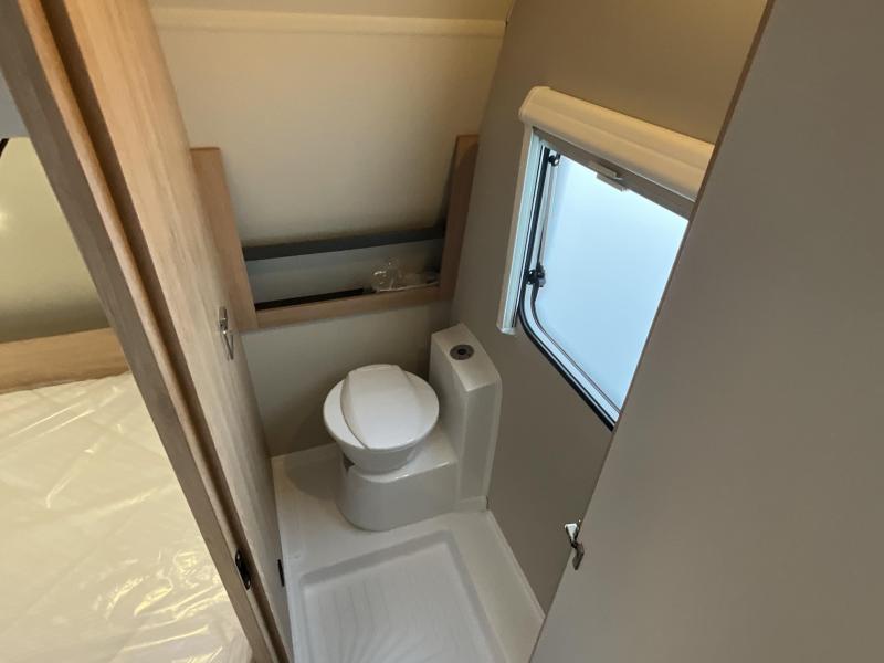 Knaus Sport 450 FU FRANSBED-GRATIS MOVER  foto: 11