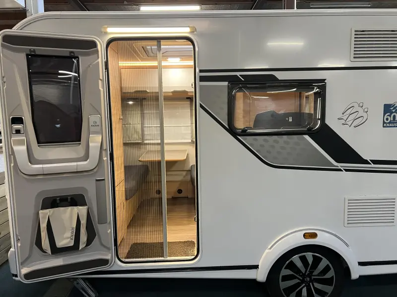 Knaus Sudwind 420 QD  foto: 13