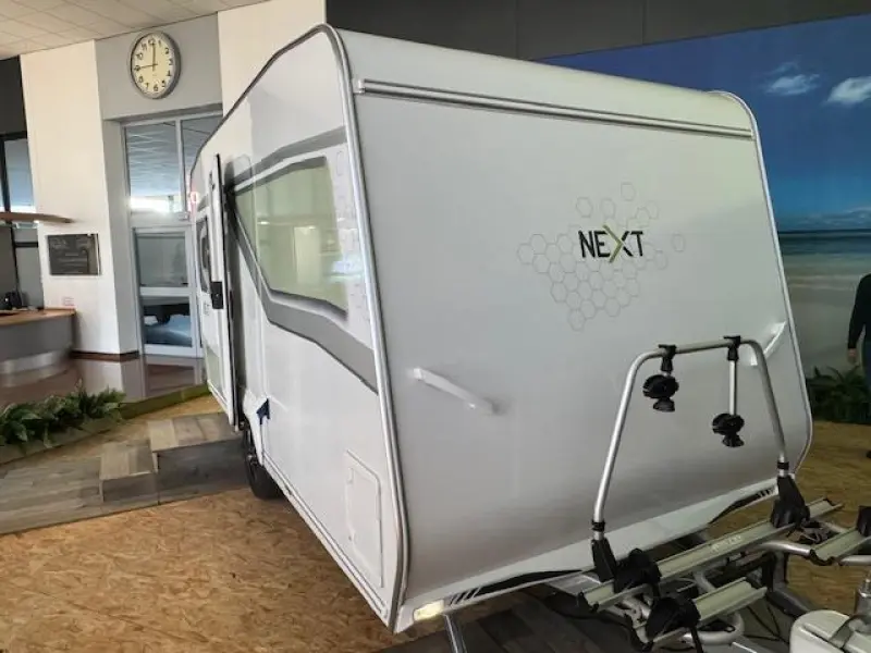 NEXT 380 NIEUW LICHTGEWICHT FENDT  foto: 4