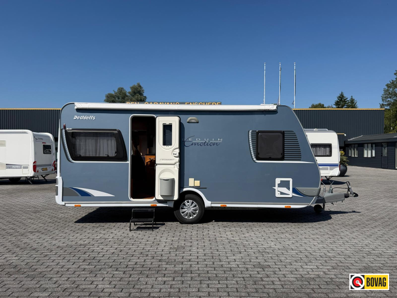 Dethleffs Beduin Emotion 485 DB con toldo e Isabella VT foto: 0