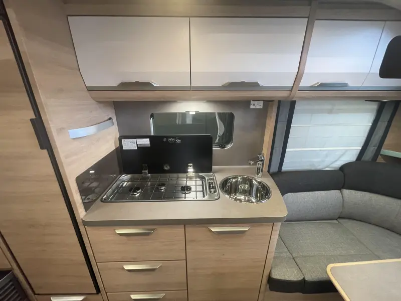 Knaus Sudwind Black Selection 540 UE +Panoraam+Vloerverwarming  foto: 6