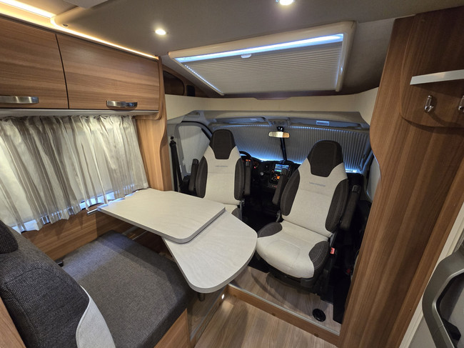 Weinsberg CARACOMPACT 600 MEG PEPPER 163 PK SLECHTS 47.451 KM !! TV + SATELLIET LENGTEBEDDEN CRUISE CONTROL foto: 11