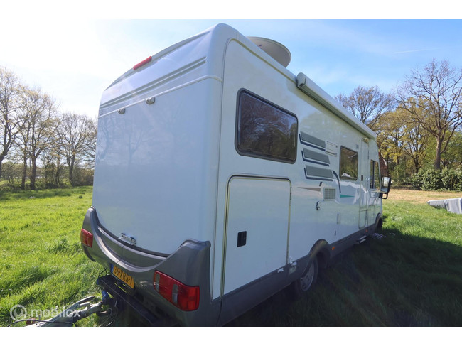 Fiat HYMERMOBIL B644 eventueel met aanhangwagen foto: 10