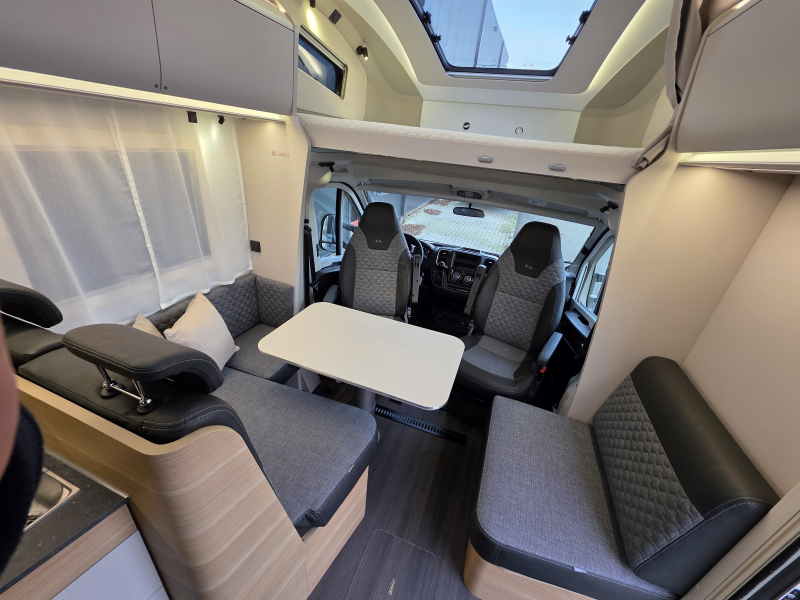 Adria Coral XL Plus 660 SL 5 Sitzpl&auml;tze! Foto: 14