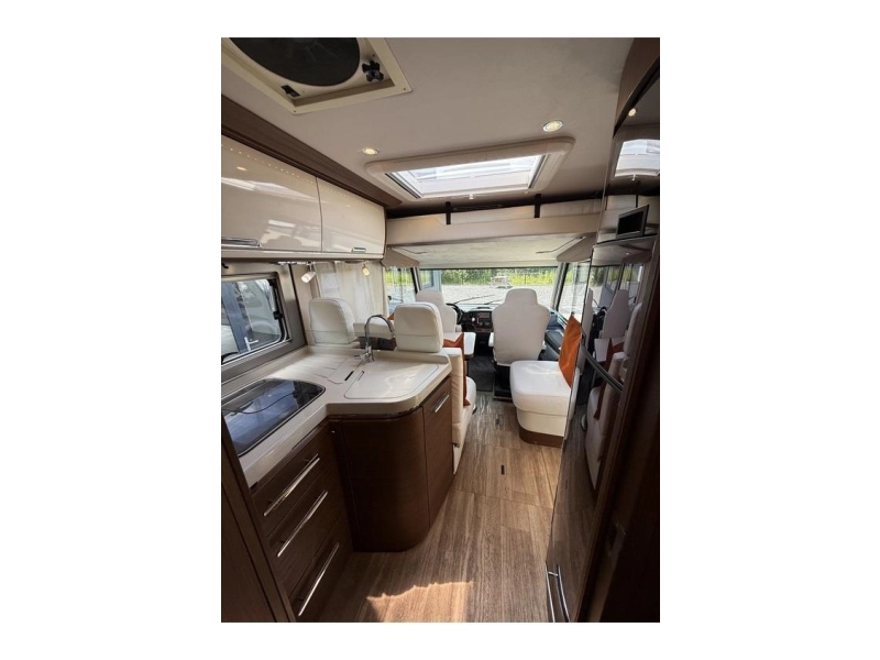 Niesmann+Bischoff Arto 66L * Level * Airco  foto: 16