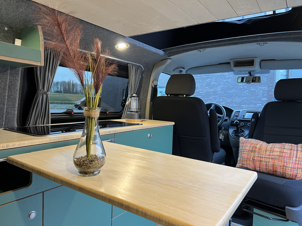 Volkswagen T5 Buscamper 2010 Foto: 5
