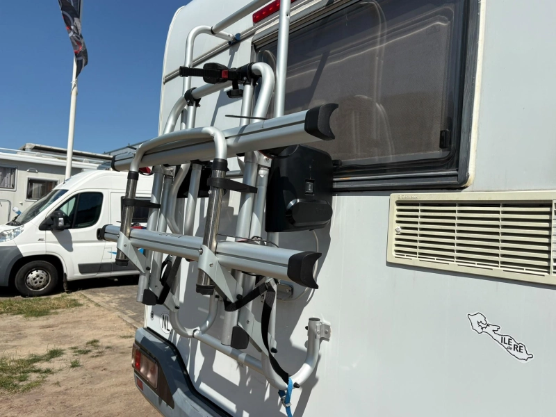 Hymer B 584 Klimaanlage, Hubbett, 137TKM! Foto: 9