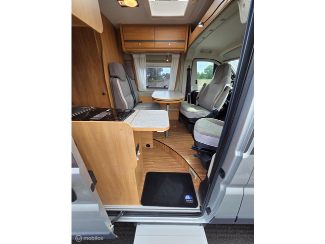 P&ouml;ssl 2WIN Plus Kastenwagen 2017 163PS ☆Euro-6, Klimaanlage, Tempomat☆ Foto: 8