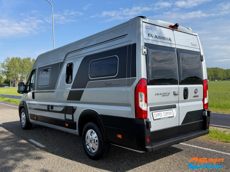 Adria Twin Supreme 640 SLB Lits jumeaux / Toutes options photo : 3
