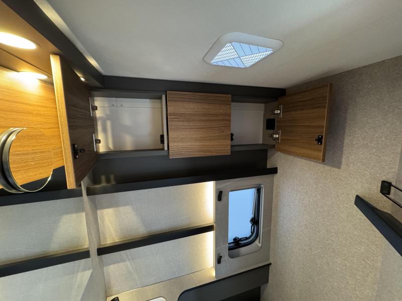 Eriba Novaline 442  foto: 16