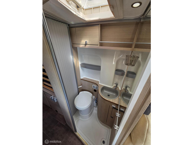 B&uuml;rstner Citycar 600 autocaravana 2014 ☆Euro-5, Solar, 131cv☆ foto: 18