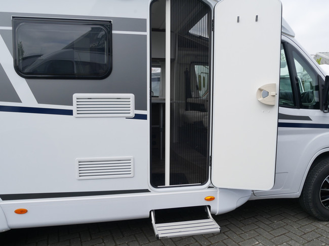 Carado V337, Lengtebedden, 900 kilo laadvermogen, XL Garage foto: 21