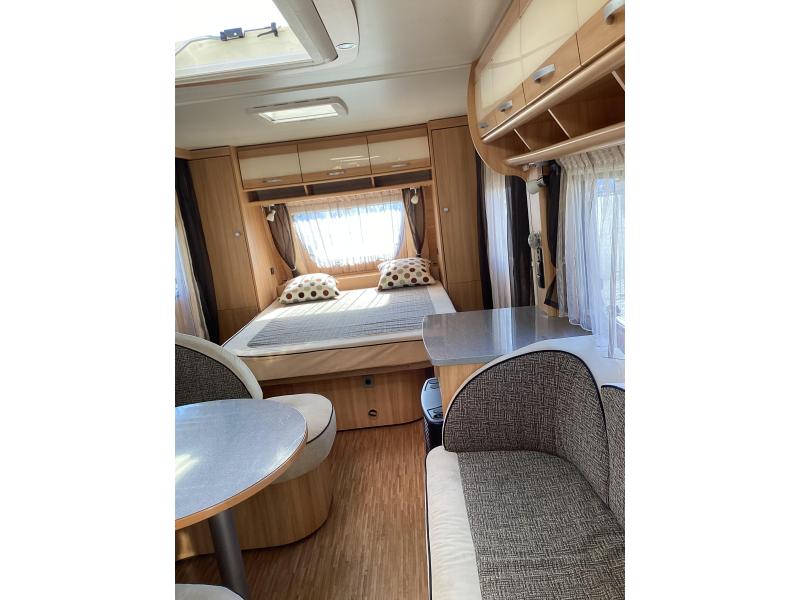 Dethleffs Camper Style 545 DBM AIRCO/MOVER/VOORTENT  foto: 4