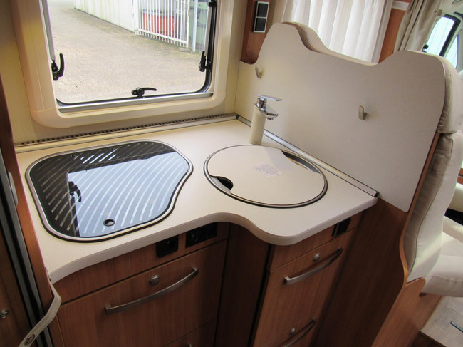 Hymer 598 Exsis-T Semi-initegraal Queensbed nieuw model 2016 foto: 13