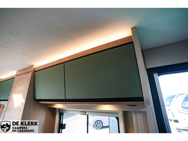 Dethleffs CAMPER 460 EL Christmas Special foto: 14