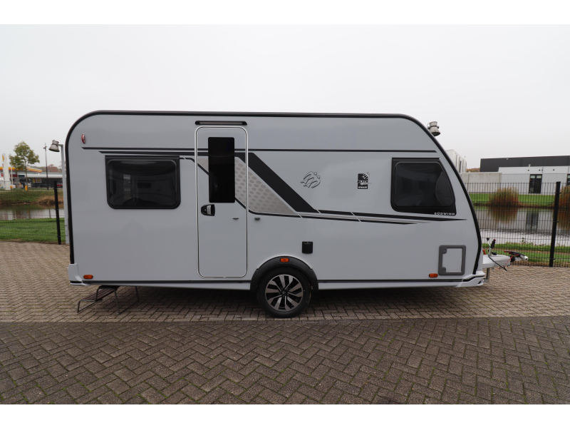Knaus Sudwind Black Selection 450 FU Modell 2026 - 1700KG - 147 Foto: 2