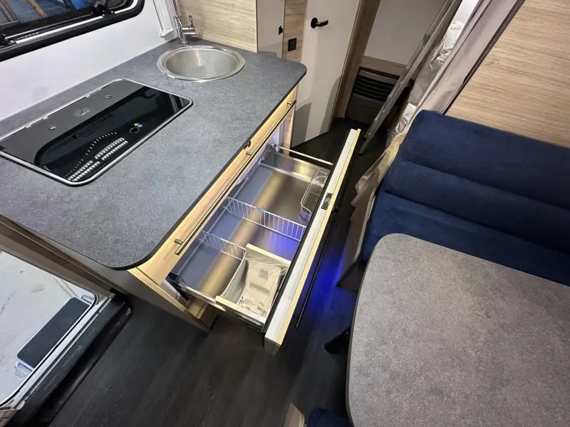 Sterckeman Easy 497 Anniversary + 1500 kg as  foto: 7