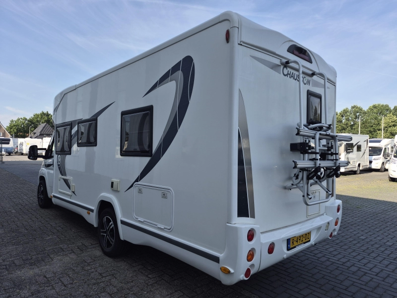 Chausson Welcome 737 Schotel-Levelsysteem-airc  foto: 3