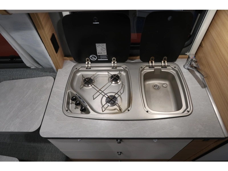 Dethleffs Camper 510 ER MET THULE CASSETTE LUIFEL  foto: 8