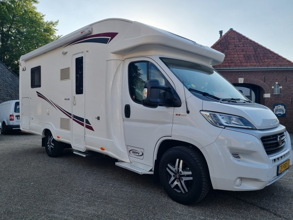 PLA Happy 397 Automatik Queensbett HPC Nivelliersystem 4.4 t Foto: 0