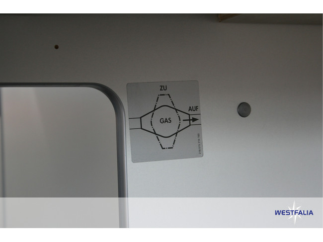 Westfalia Ford Nugget 2.0 TDCI 130pk Trekhaak | BearLock | foto: 20