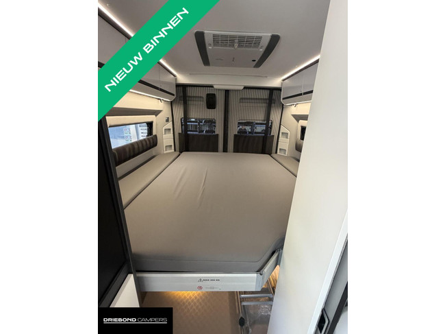 Adria 640 SGX Sports 9T-Automatique 2X Climatisation Auvent LED Porte-v&eacute;los photo : 2