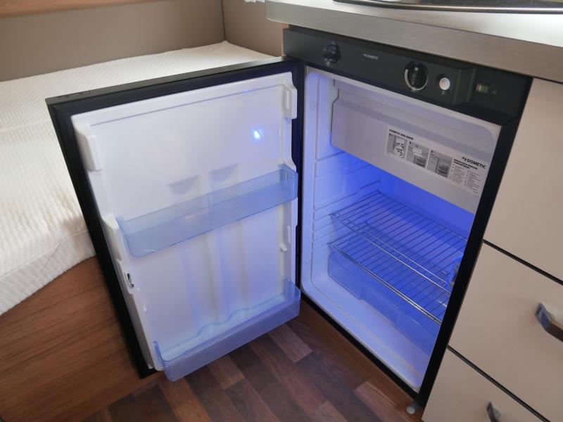 Weinsberg CaraOne 390 QD Incl. voortent  foto: 8