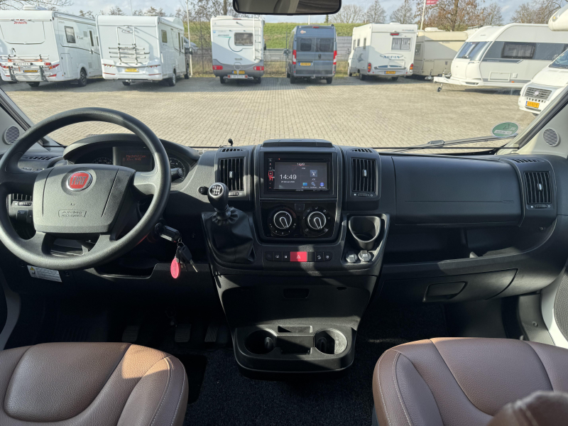B&uuml;rstner Travel Van 620 G Harmony Line Fiat Basis Foto: 8