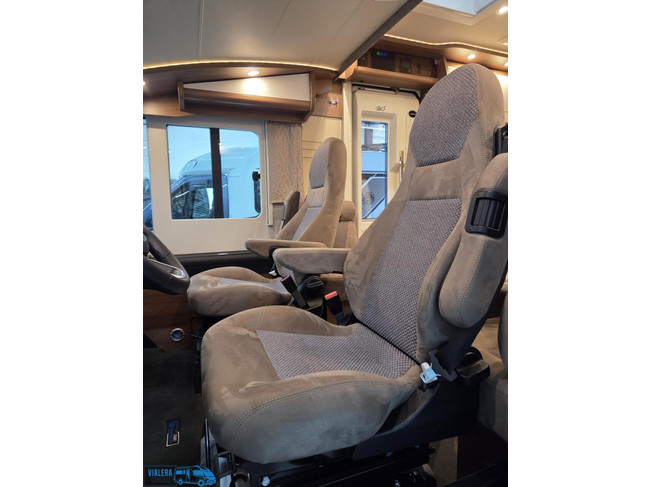 Carthago COMPACTLINE I 138 DB Foto: 13