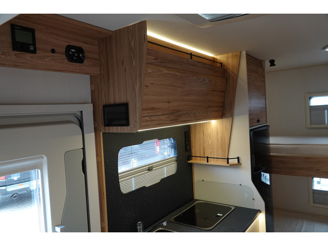 Bavaria T696S 2.3 140Pk | 6-Persoons | Fietsendrager | Zonnepanelen | Achteruitrijcamera foto: 9