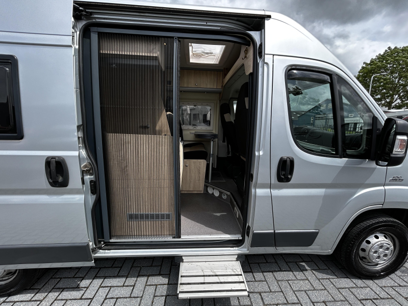 Clever Tour 540 2016/Euro-5/Cama transversal/5.4M foto: 5