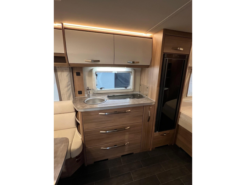 Tabbert Rossini 490 TD mover, luifel, fransbed  foto: 12