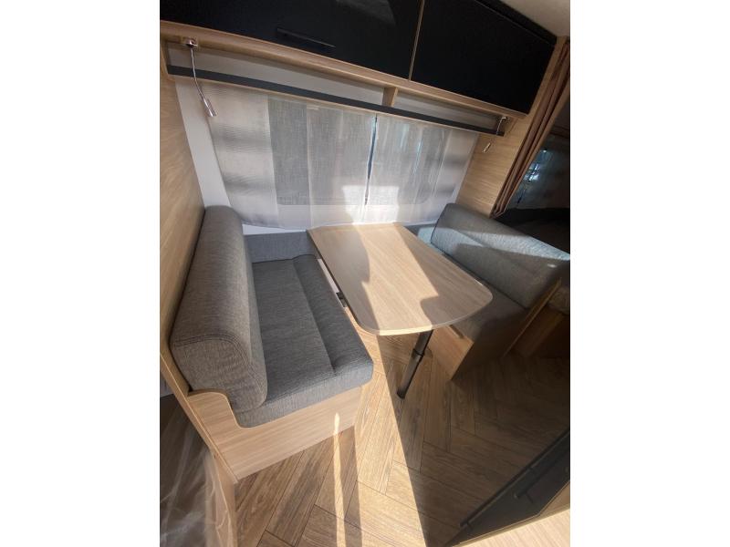 Caravelair Sport Line 476 Stapelbed Gezinscaravan  foto: 7